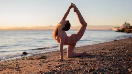 AloMoves Vital Vinyasa
