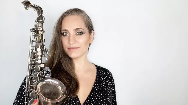 The Complete Intermediate Saxophone Course The Complete Intermediate Saxophone Course