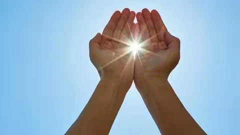 Stem Cell Wearable Phototherapy Stem Cell Wearable Phototherapy - Image 1