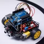 Robótica con Arduino: Primer Robot Seguidor de Línea